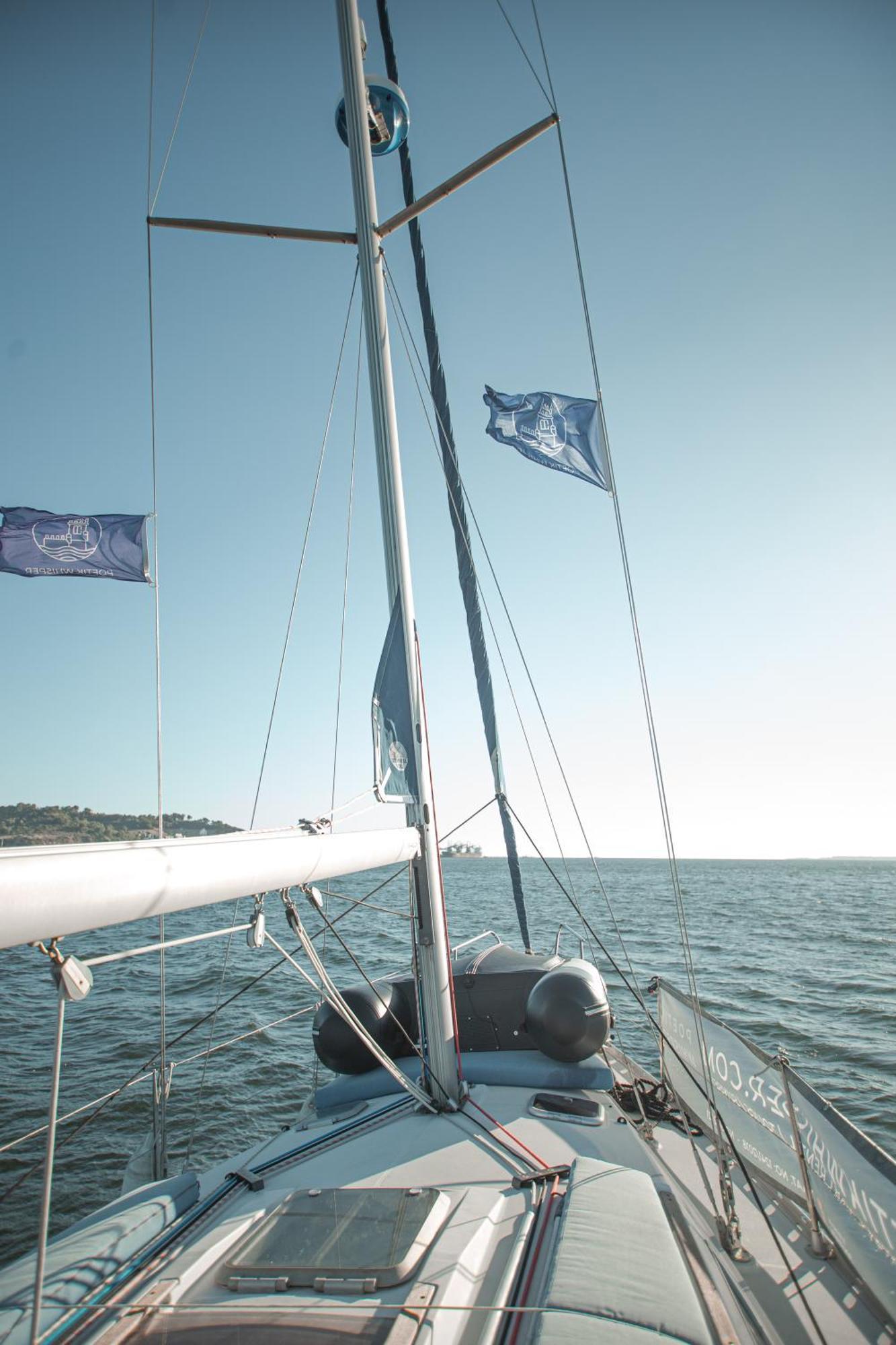Stay In A Boat - Lisboa Exterior foto